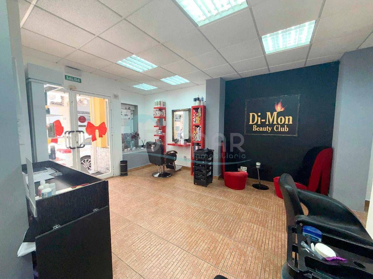 Premises for sale in Marbella  with Air Conditioner