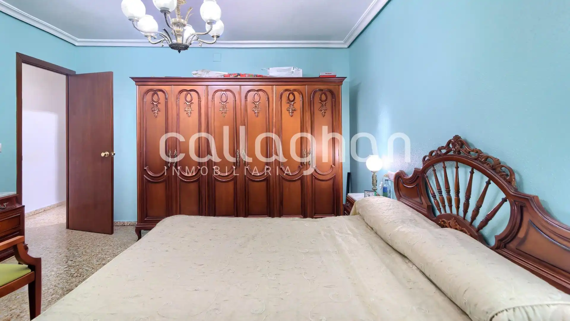 Bedroom of Flat for sale in Silla  with Air Conditioner, Heating and Balcony