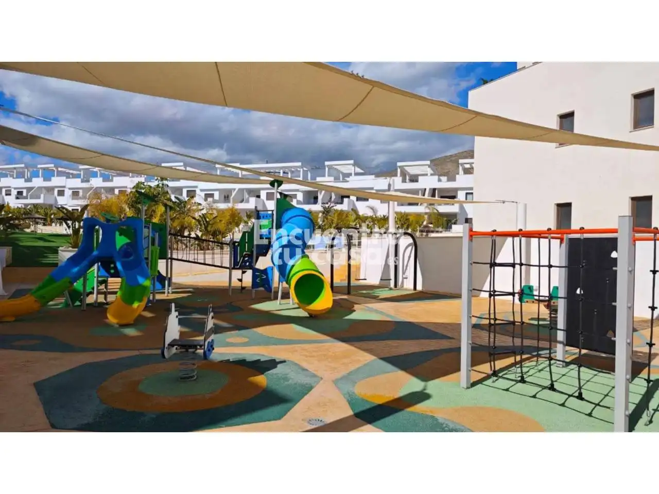 Villa mit Pool zum Verkauf in Calle Equador, imagen 33