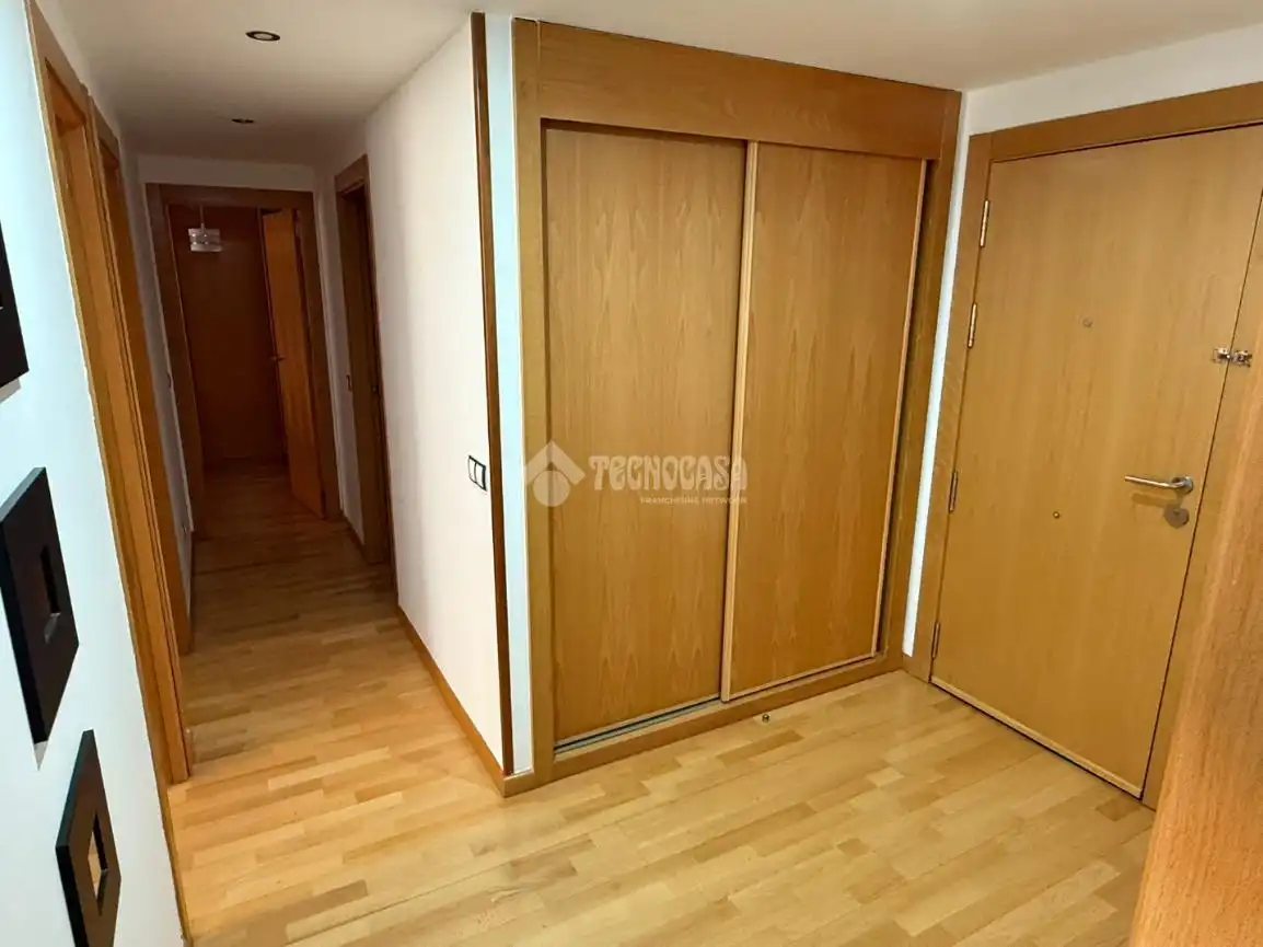 Piso en venta en Valdemoro con Aire acondicionado, Calefacción y Piscina comunitaria