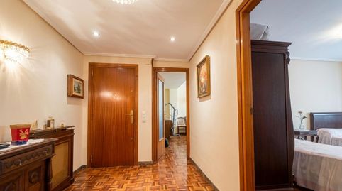 Foto 3 de Piso en venta en Olagibel Kalea, Ensanche, Vitoria - Gasteiz