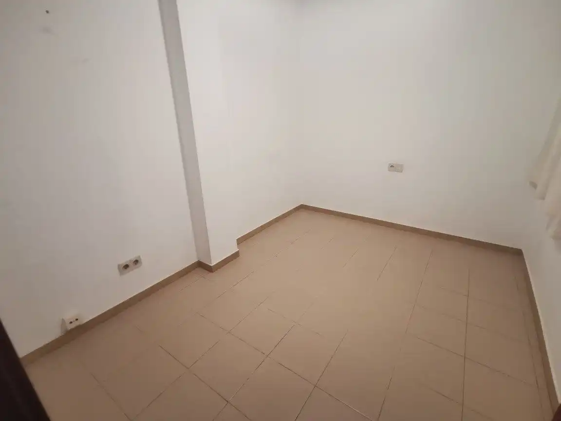 Flat for rent in Manresa  with Heating and Balcony