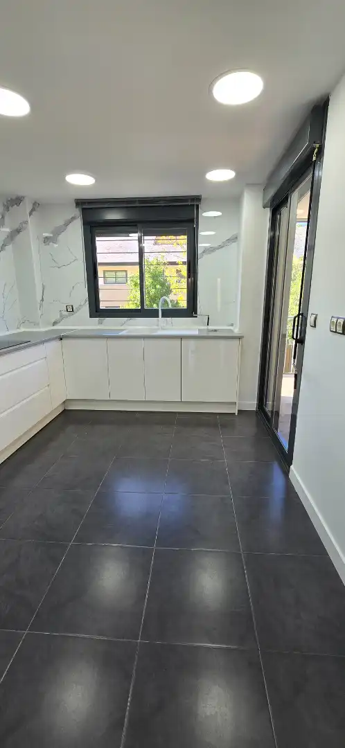 Casa pareada con piscina en venta en Calle de Ibiza, imagen 11