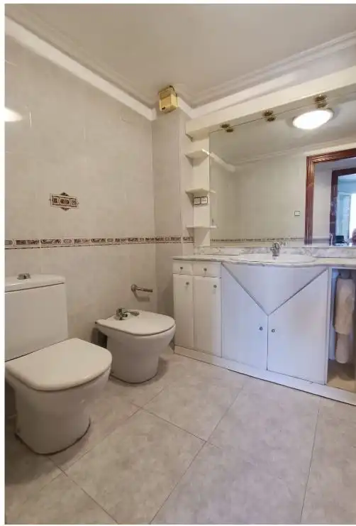 Baño de Piso en venta en Zaragoza con Calefacción