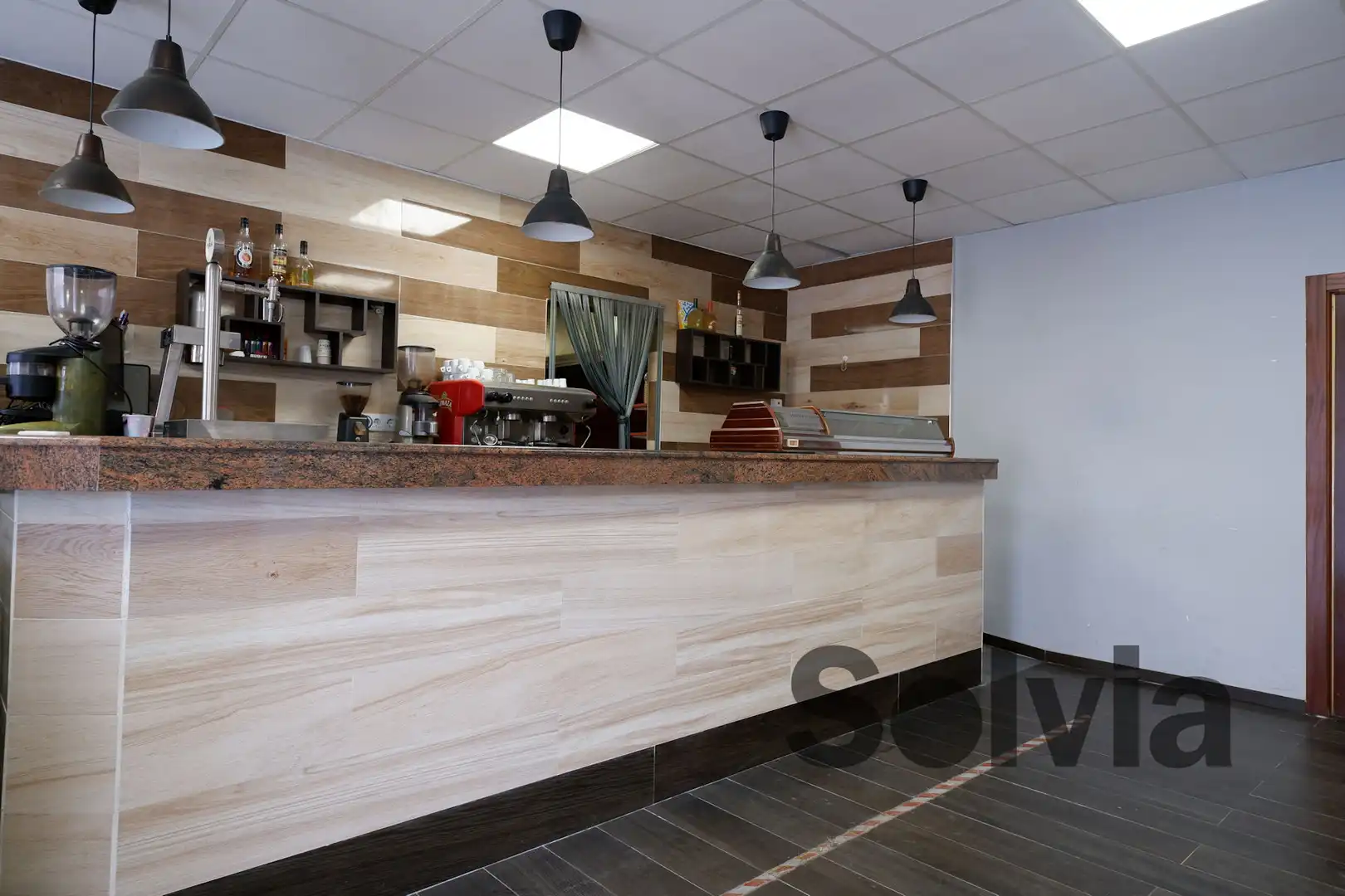 Commercial properties for sale in Avinguda de l'Advocat Fausto Caruana, El Baladre