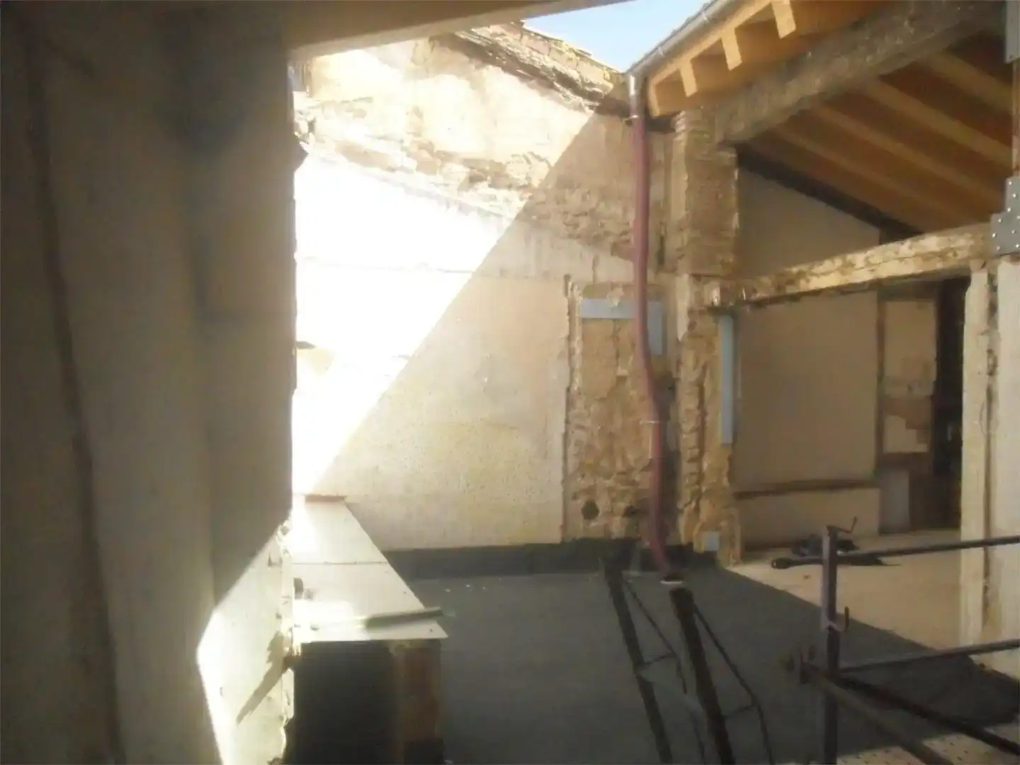 Casa adosada en venda en Tafalla amb Balcó