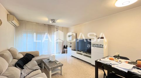 Foto 2 de Piso en venta en Fondo, Santa Coloma de Gramenet