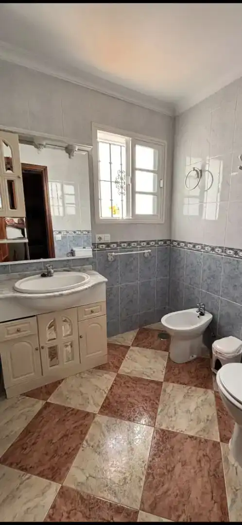 Bany de Dúplex en venda en Algar amb Traster, Moblat i Forn