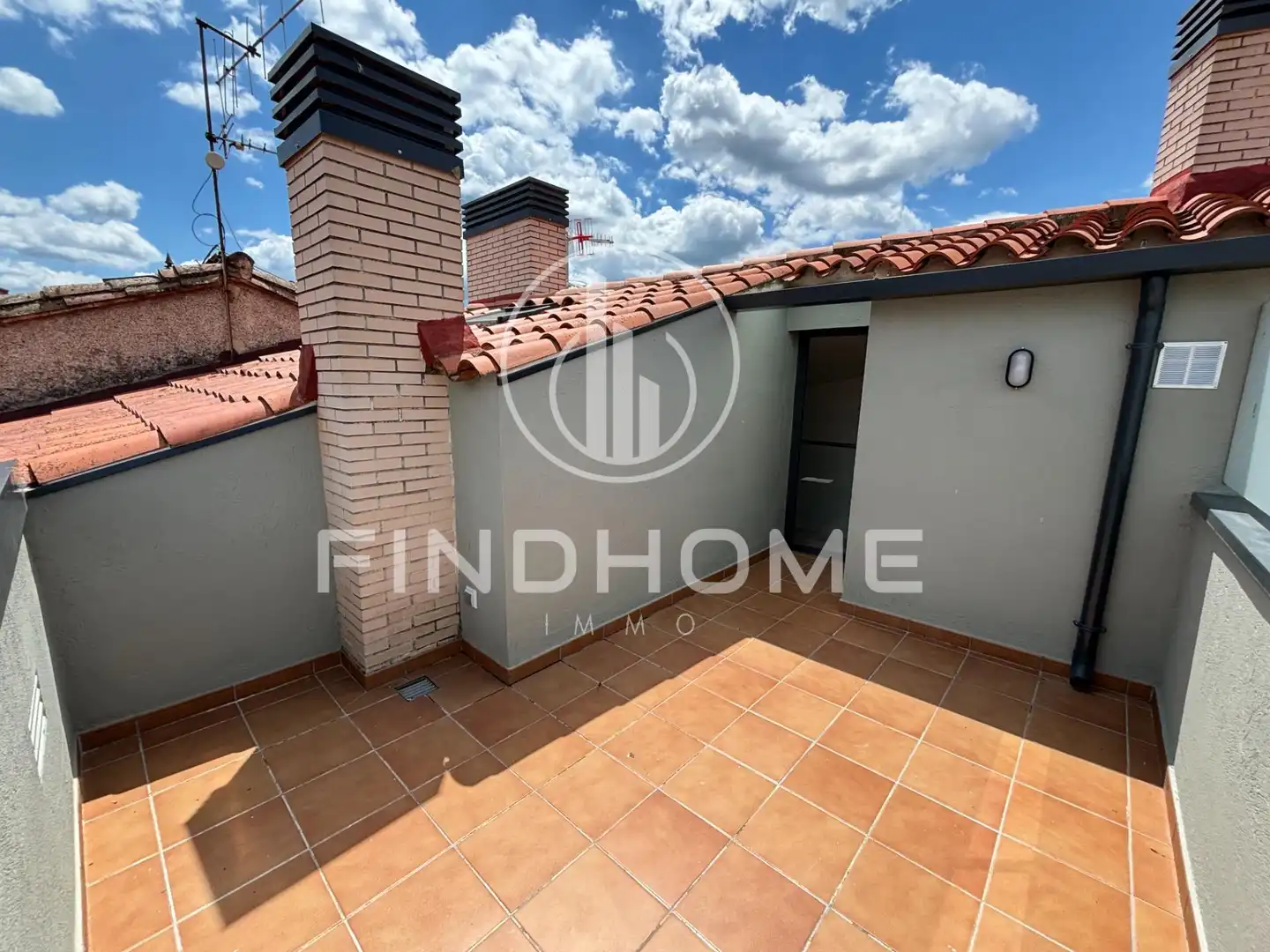 Terraza de Ático en venta en Olot con Calefacción, Terraza y Trastero