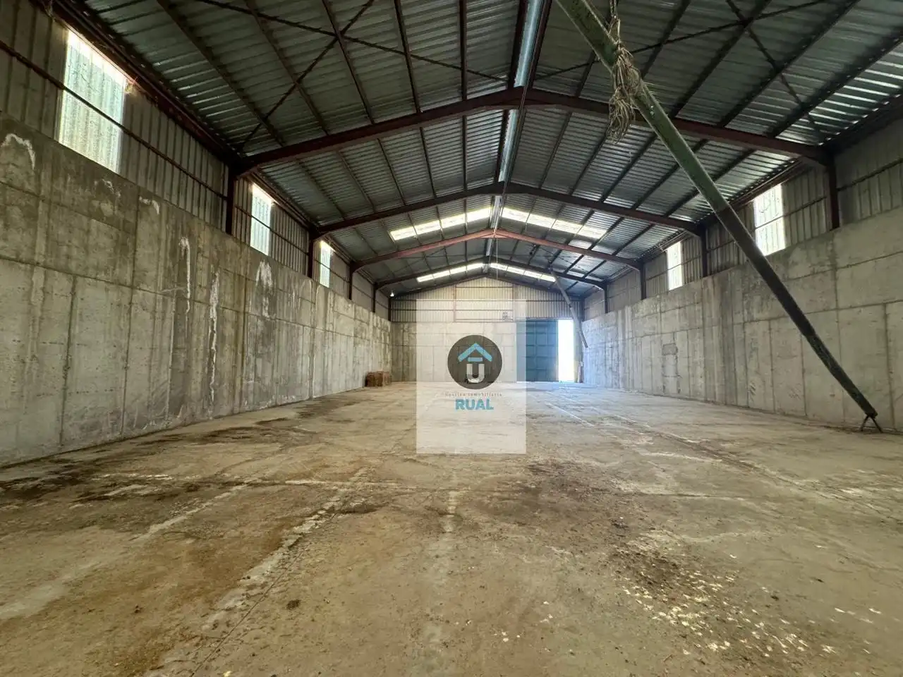 Vista exterior de Nave industrial en venta en Malpica de Tajo