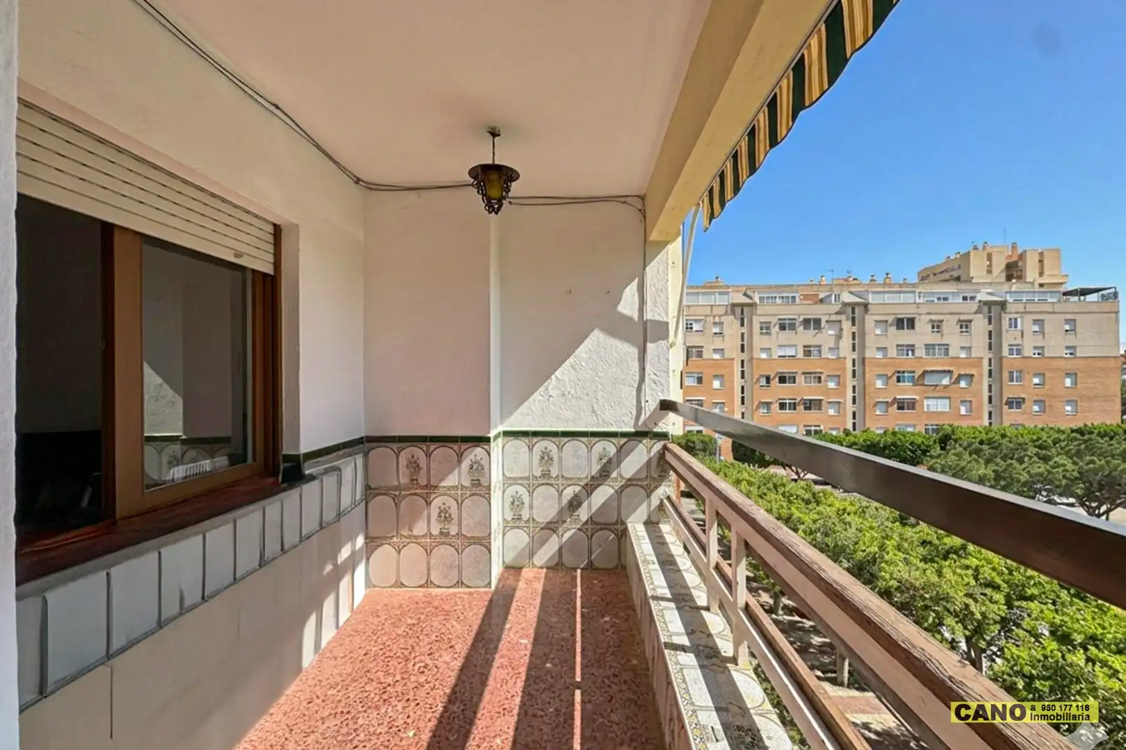 Vista exterior de Piso en venta en Roquetas de Mar con Aire acondicionado, Calefacción y Terraza