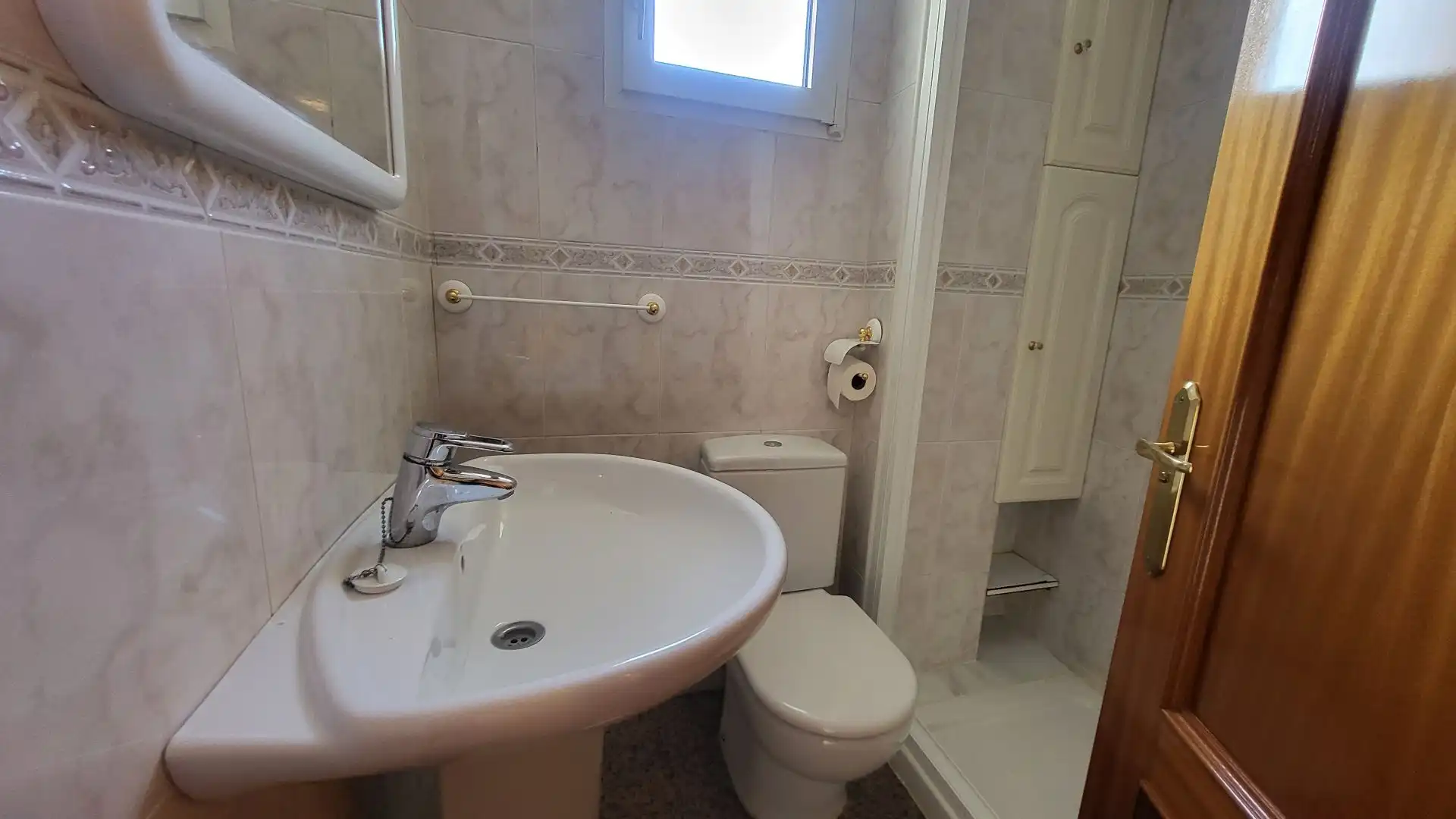 Badezimmer von Wohnung zum Verkauf in Macael