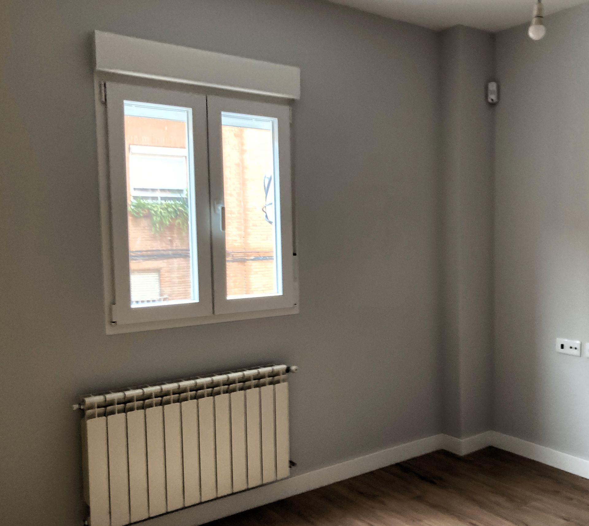 Bedroom of Flat for sale in  Madrid Capital  with Heating, Furnished and Oven