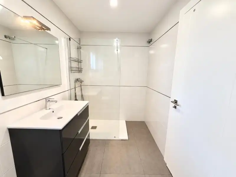 Bathroom of Flat for sale in Teatinos - Universidad