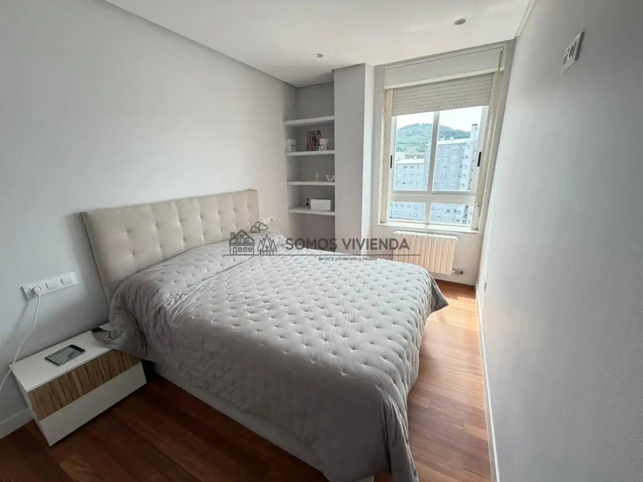 Dormitori de Apartament en venda en Ourense Capital  amb Calefacció