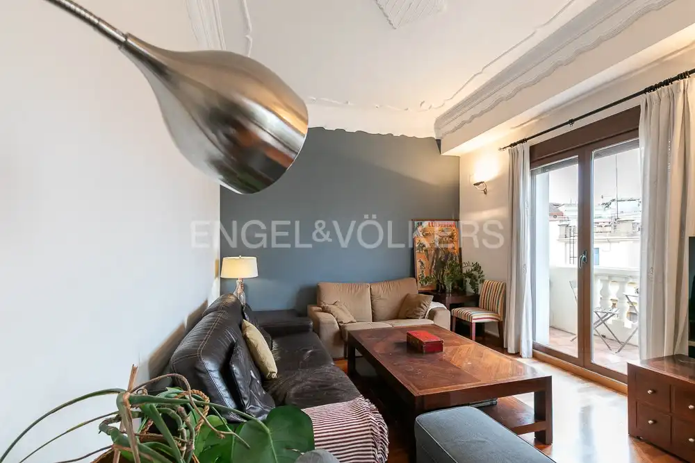 Wohnzimmer von Wohnung zur Miete in  Valencia Capital mit Klimaanlage, Heizung und Parkett