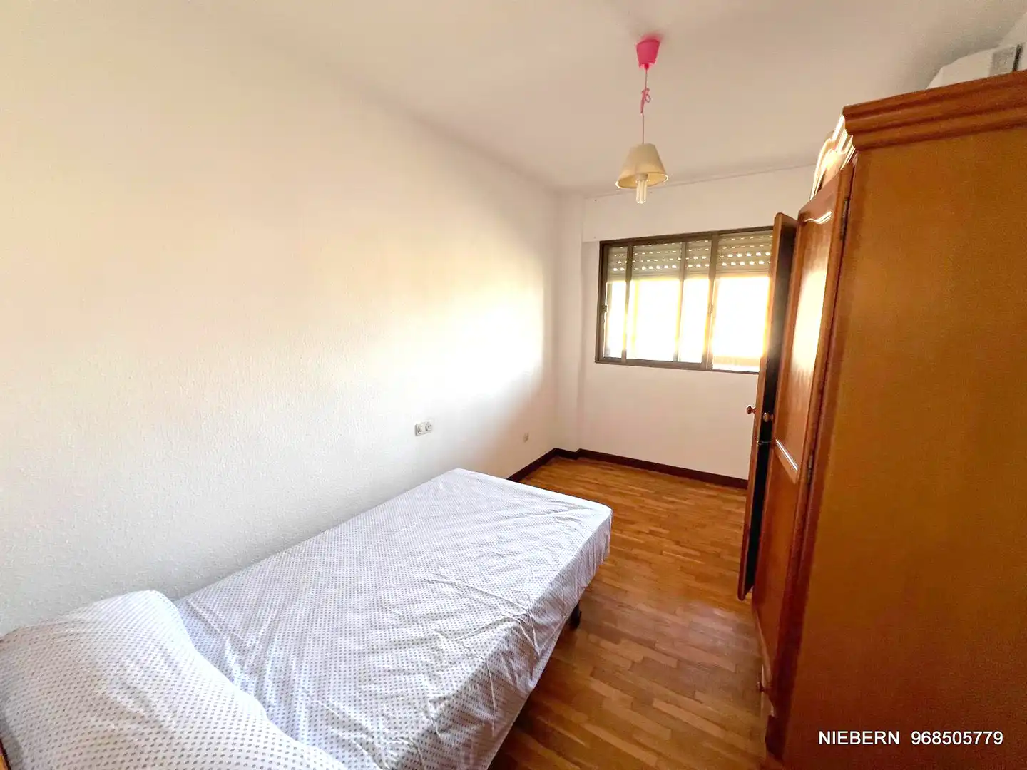 Appartamento con terrazza in affitto a Calle Doctor Luis Calandre 18, imagen 49