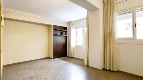 Foto 4 de Piso en venta en Carrer de Faraday, Ca n'Aurell, Barcelona