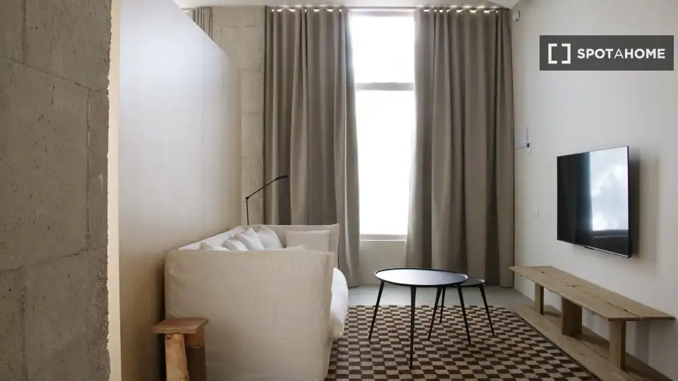 Bedroom of Flat for rent in Aldaia  with Air Conditioner, Heating and Furnished