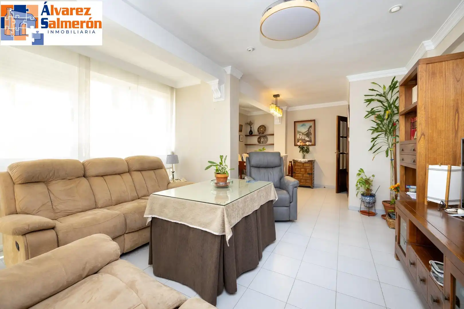 Living room of Flat for sale in Granada  with Balcony