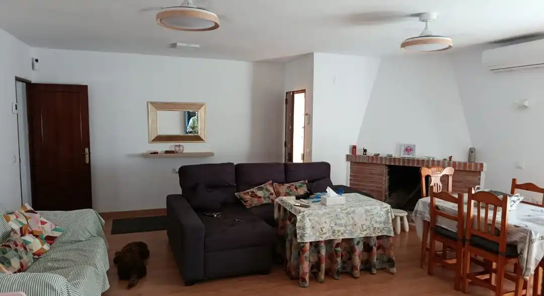 Sala de estar de Casa o chalet en venta en Chiclana de la Frontera con Aire acondicionado, Jardín privado y Piscina
