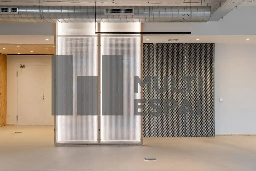 Office space with lift to rent in Passeig de la Zona Franca, imagen 15