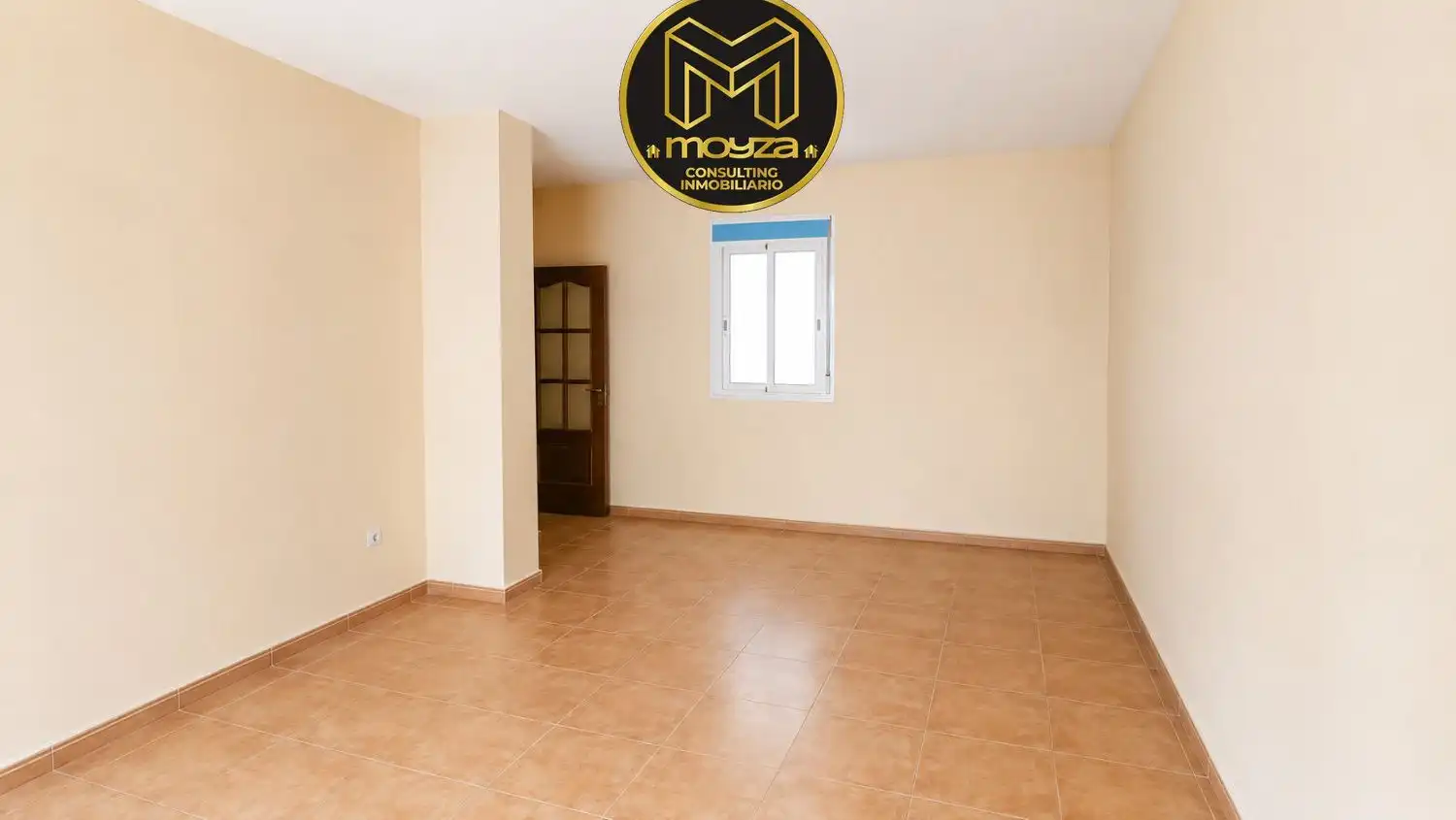 Appartamento con balcone in vendita a Torreperogil