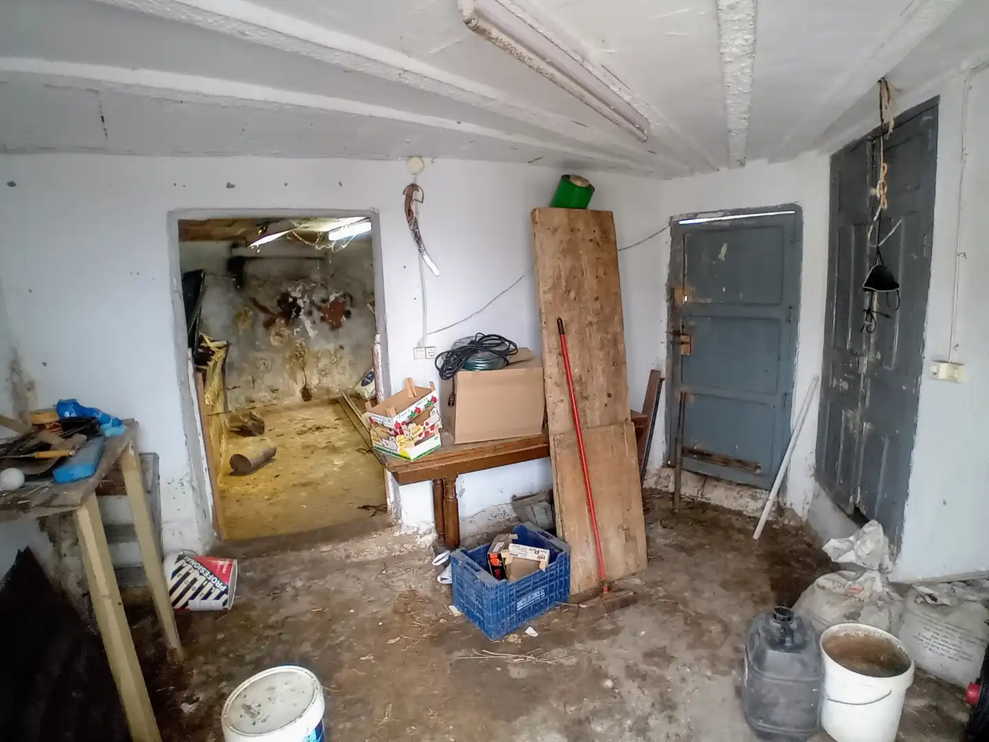 Storage room for sale in Yunquera