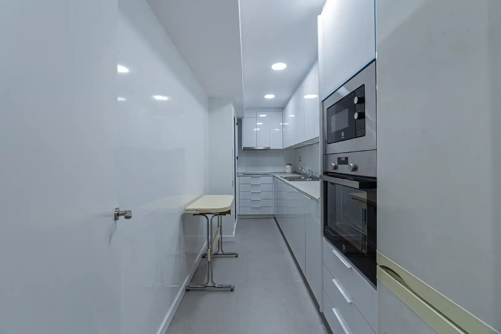 Cocina de Apartamento en venta en Barcelona con Calefacción y Parquet