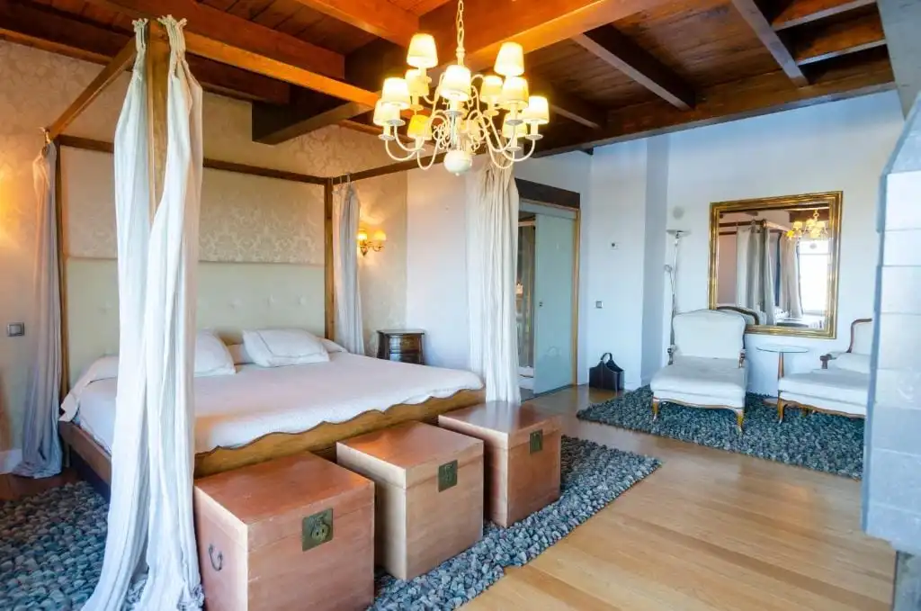 Detached house with terrace for sale in Barrio las Cerreas, imagen 13