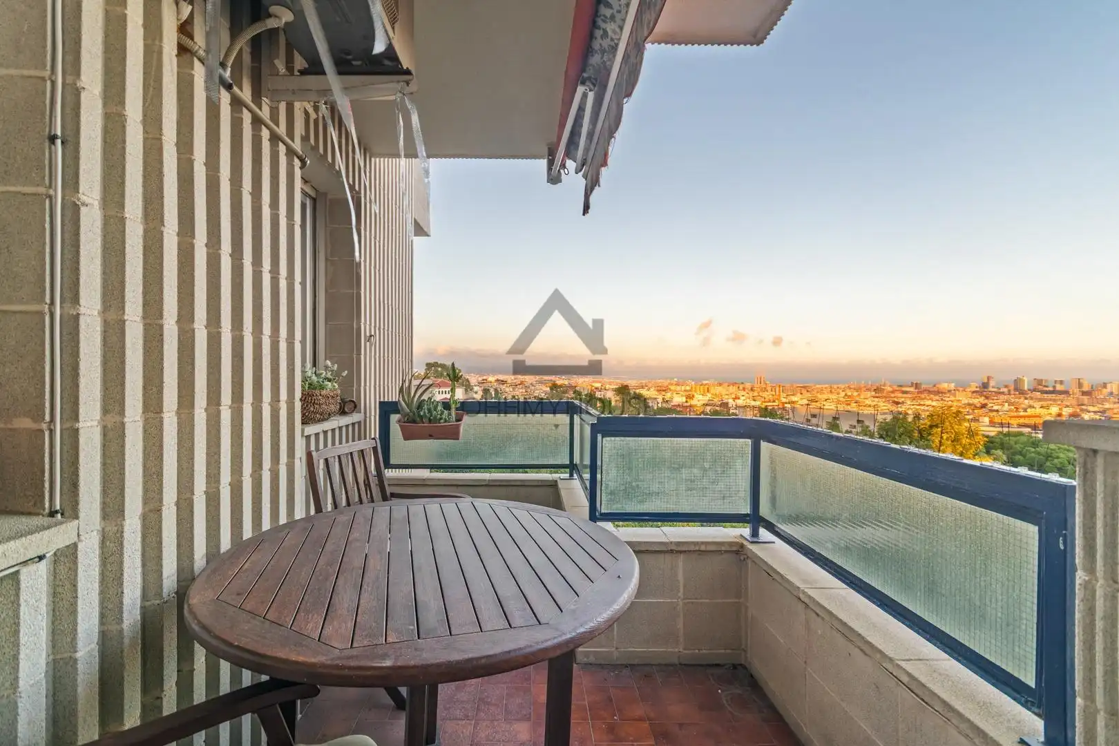 Terrassa de Apartament en venda en Horta - Guinardó