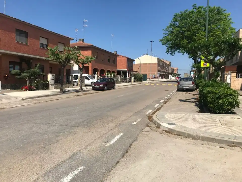 Außenansicht von Residential zum Verkauf in Mallén