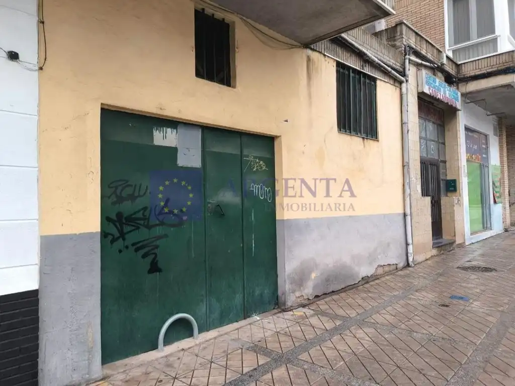 Local comercial en venda a Centro