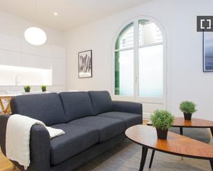 Living room of Flat to rent in  Barcelona Capital  with Air Conditioner, Heating and Furnished