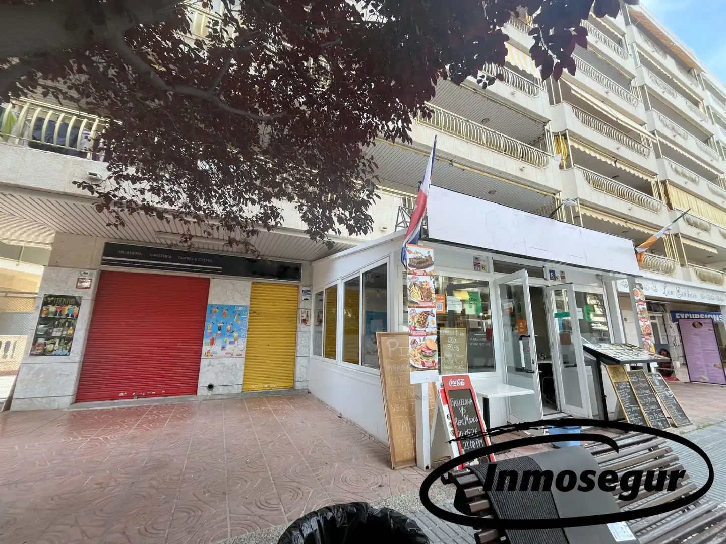 Business premises for sale in Carrer de la Ciutat de Reus 46, imagen 2