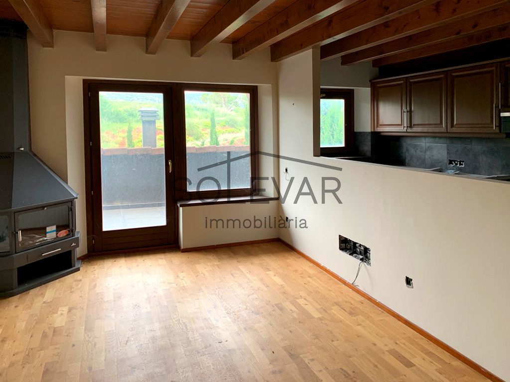 Living room of Flat for sale in Tremp  with Heating, Terrace and Balcony
