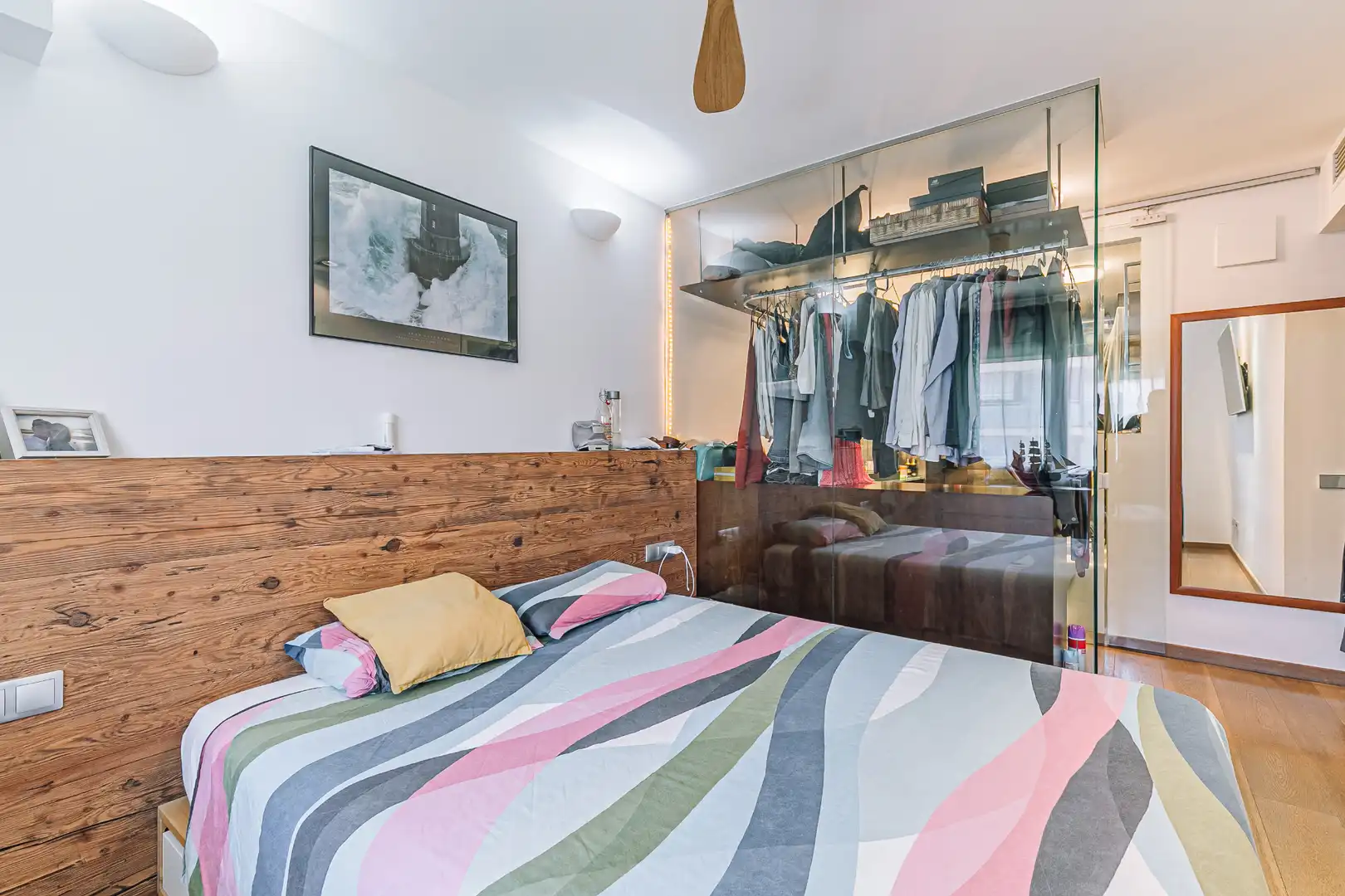 Habitación de Dúplex en venta en Sant Feliu de Llobregat con Aire acondicionado, Terraza y Piscina comunitaria
