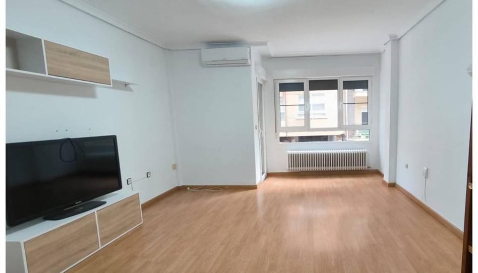 Photo 1 of Flat for sale in Centro, Albacete