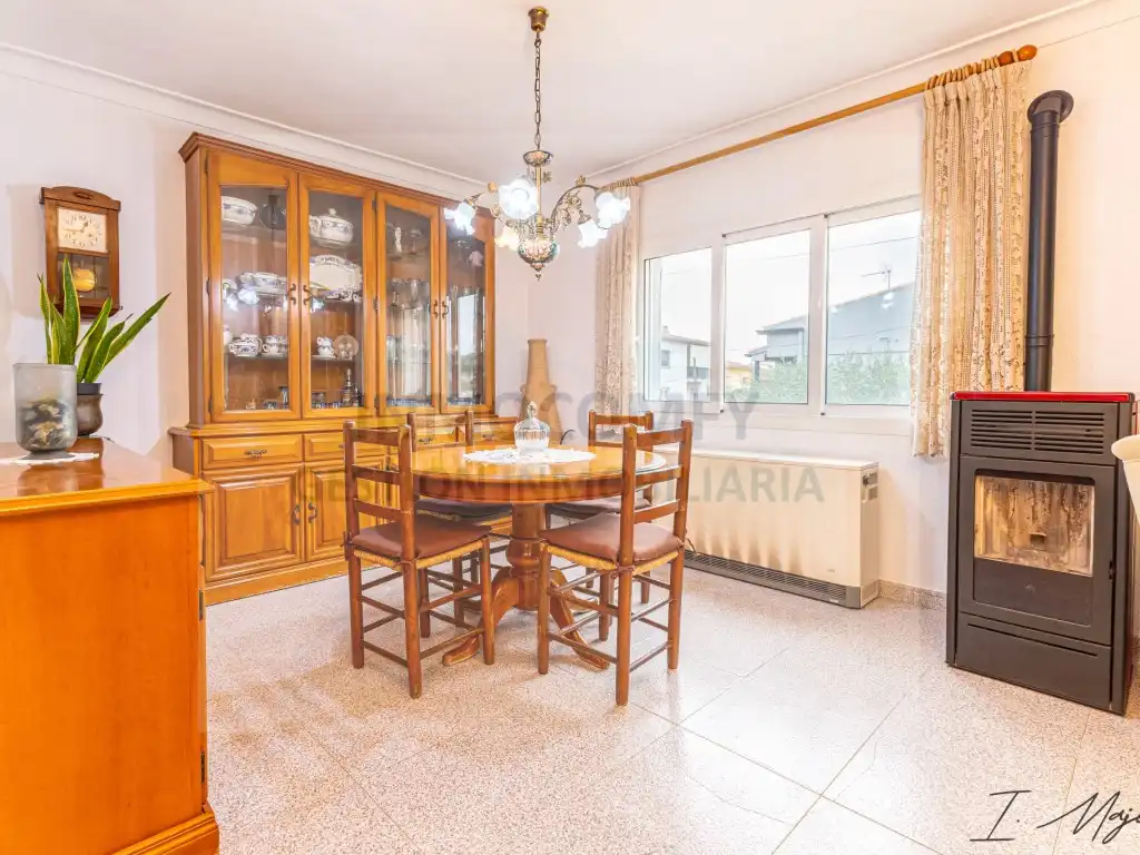 Casa en venta en Calle Valencia, imagen 2