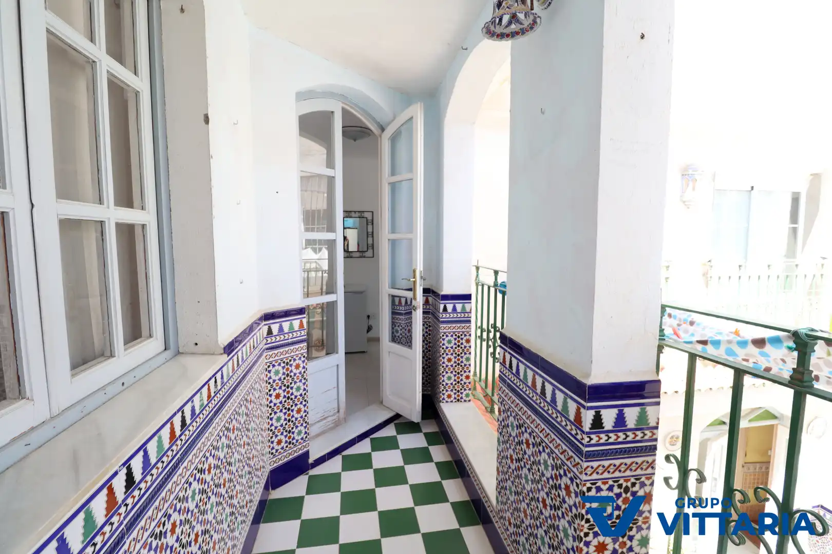 Casa adosada en venta en Almería con Aire acondicionado, Terraza y Trastero