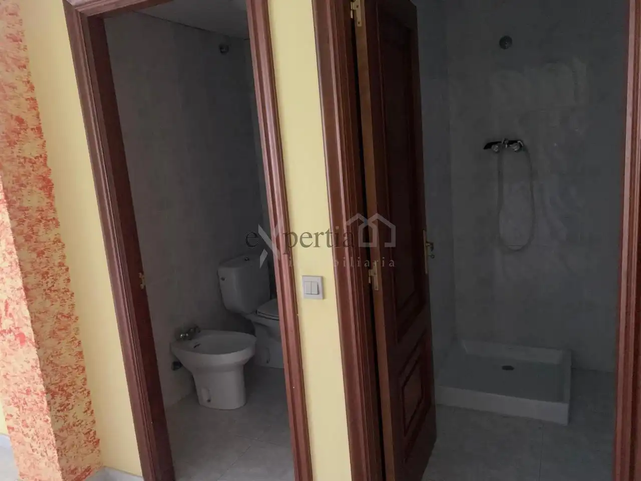 Bathroom of Ground floor for sale in Boiro