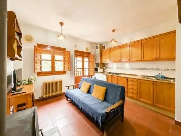 Cocina de Piso en venta en Bubión con Calefacción y Piscina comunitaria