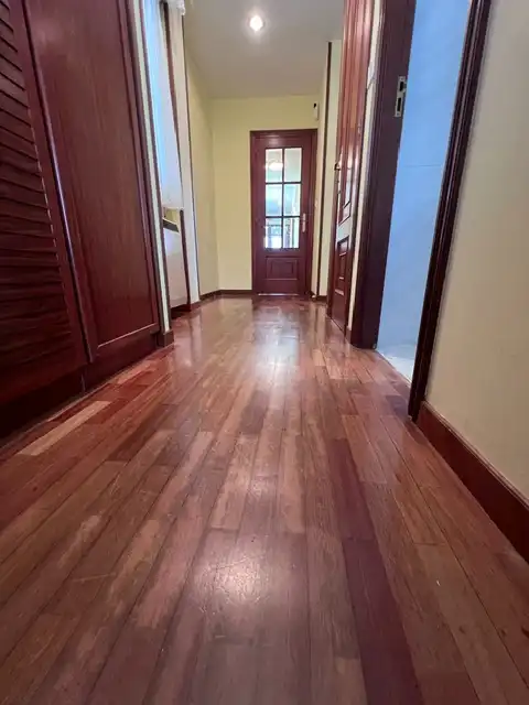 Piso en venta en A Coruña Capital  con Calefacción, Parquet y Trastero