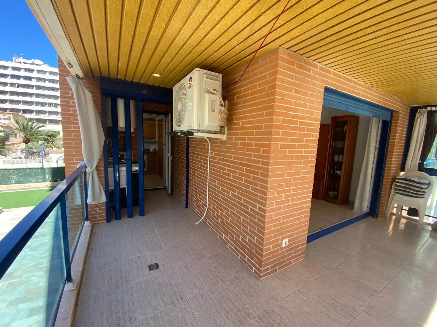 Terrasse von Wohnungen zum Verkauf in Calpe / Calp mit Klimaanlage, Heizung und Privatgarten