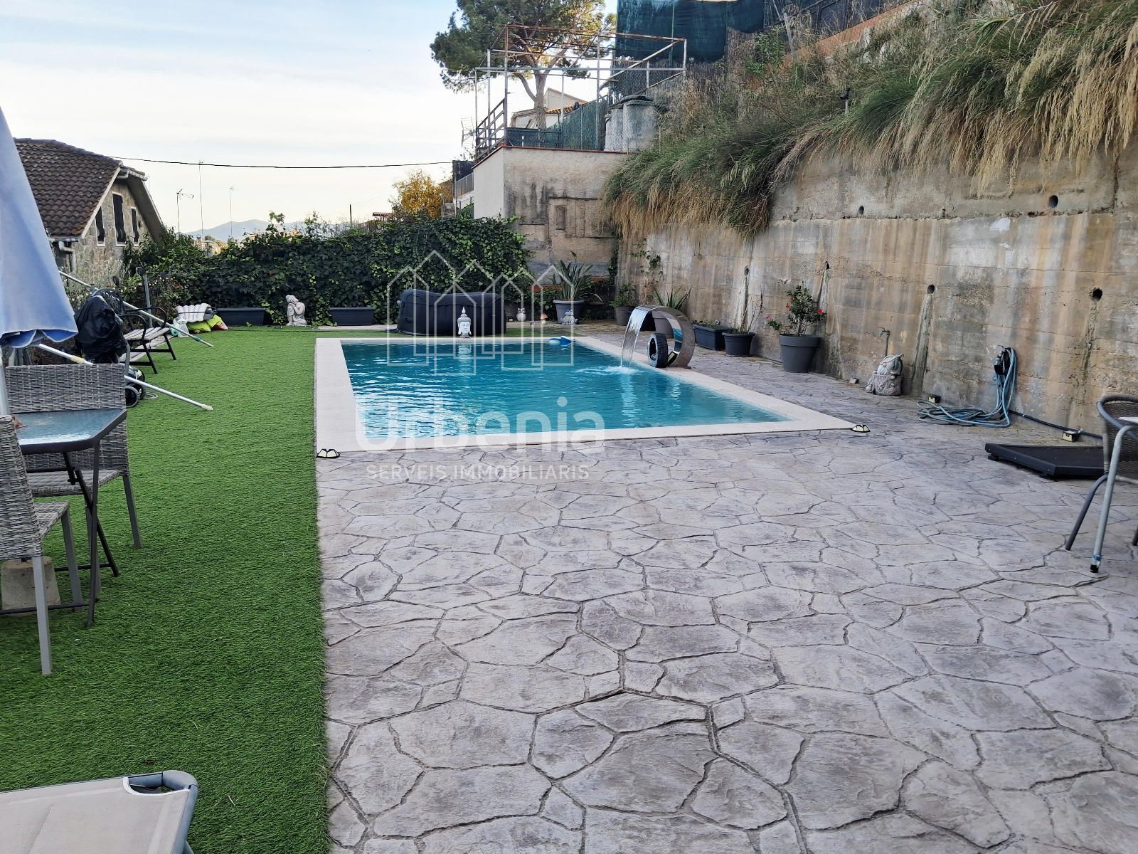 Piscina de Casa o xalet en venda en Lliçà d'Amunt amb Aire condicionat, Jardí privat i Terrassa