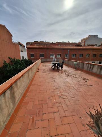 Casa adosada en Venta en Centre