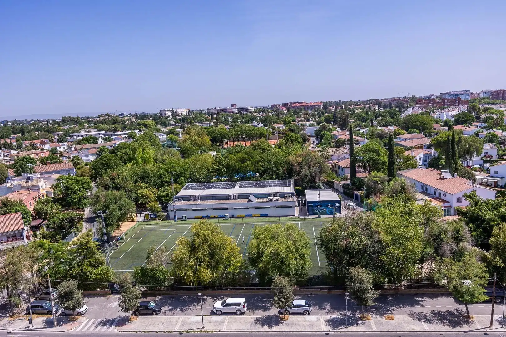 Vista exterior de Pis en venda en Sevilla amb Aire condicionat, Calefacció i Jardí privat