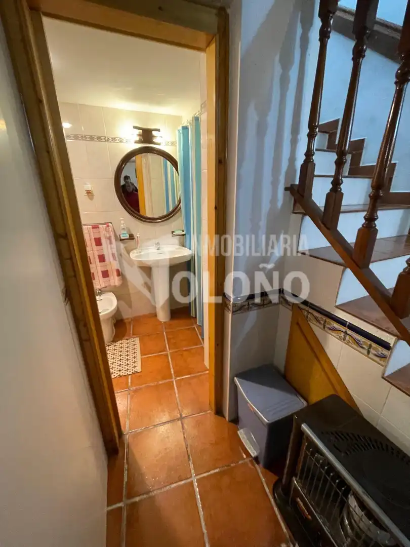 Bany de Casa o xalet en venda en Cuzcurrita de Río Tirón amb Traster, Moblat i Forn