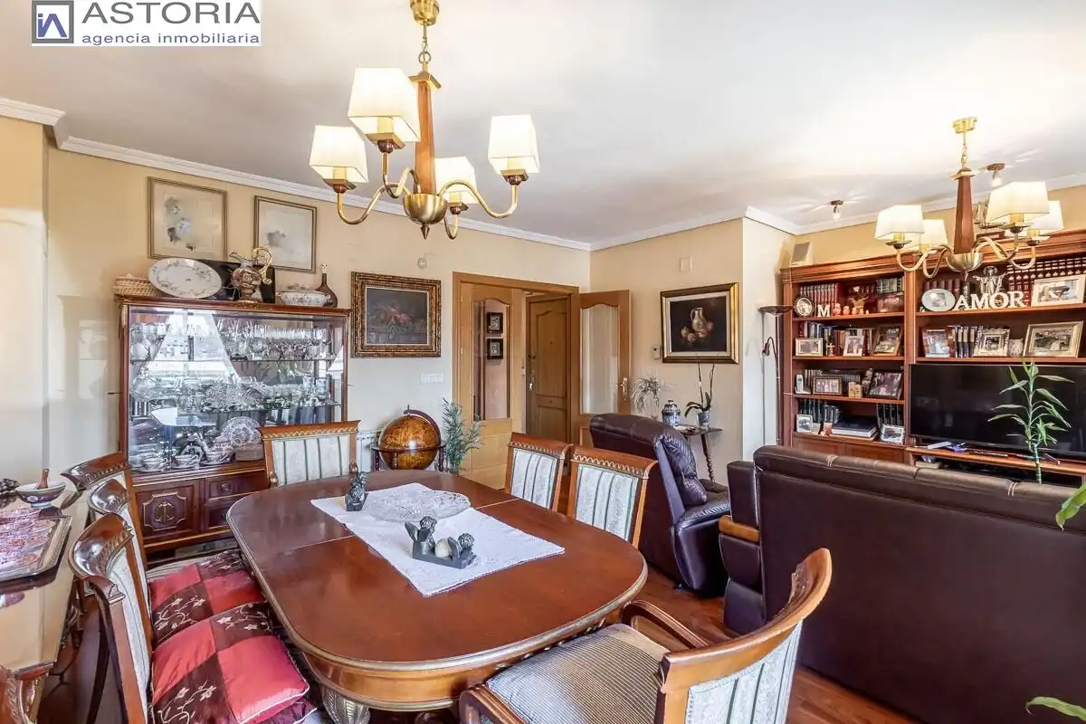Piso con terraza en venta en Calle Calle Periodista Fernando Gómez de la Cruz, imagen 7