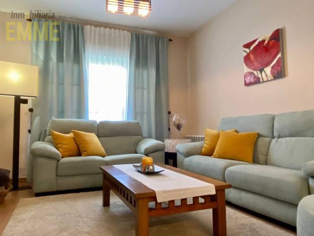 Casa adosada en Venta en La Planilla